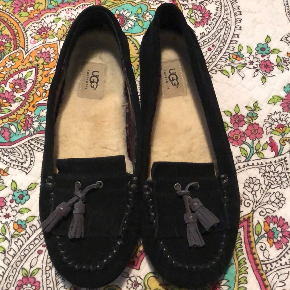 Like new Ugg moccasins